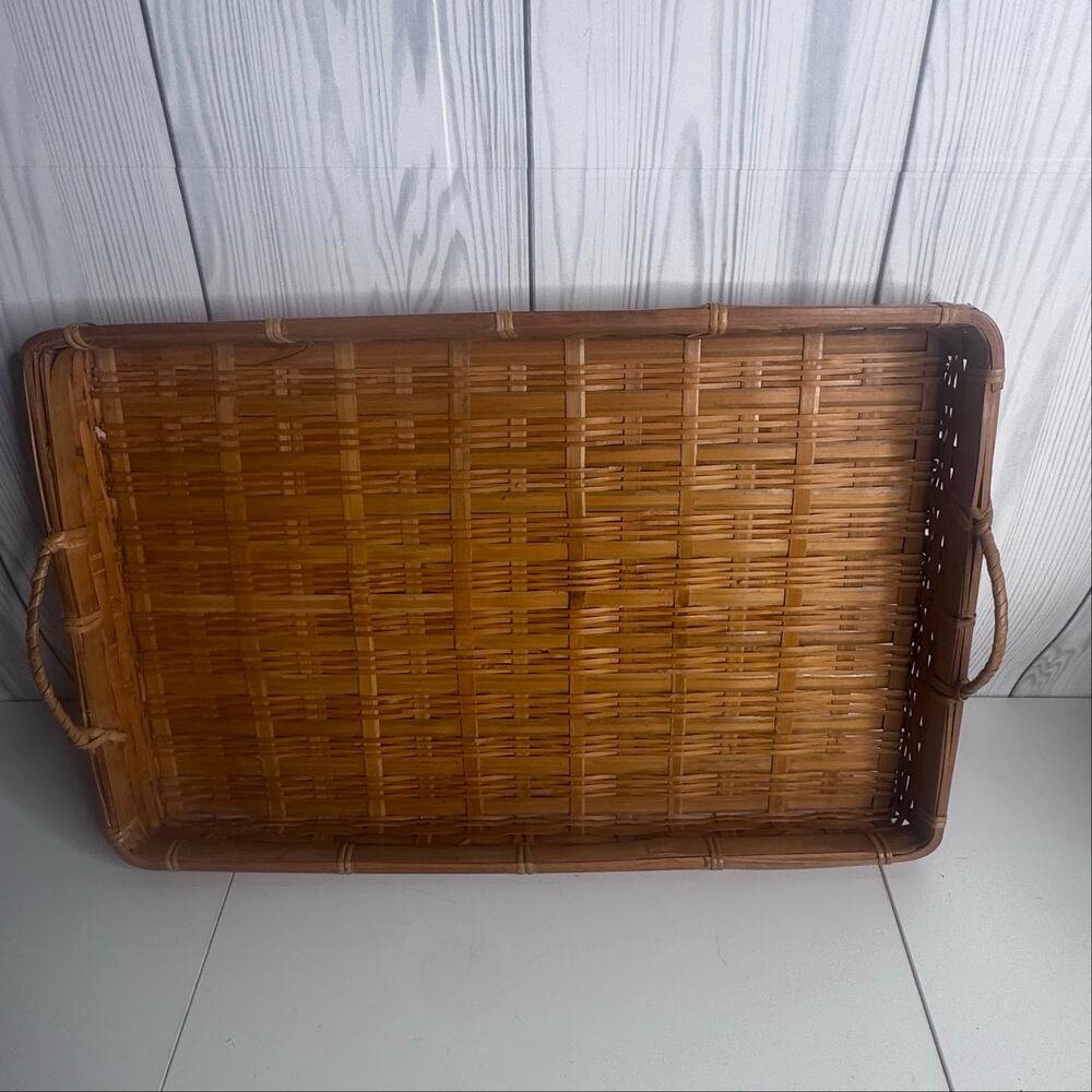 Vintage/Retro Large Rectangular Wicker & Wood Serving Tray Handles